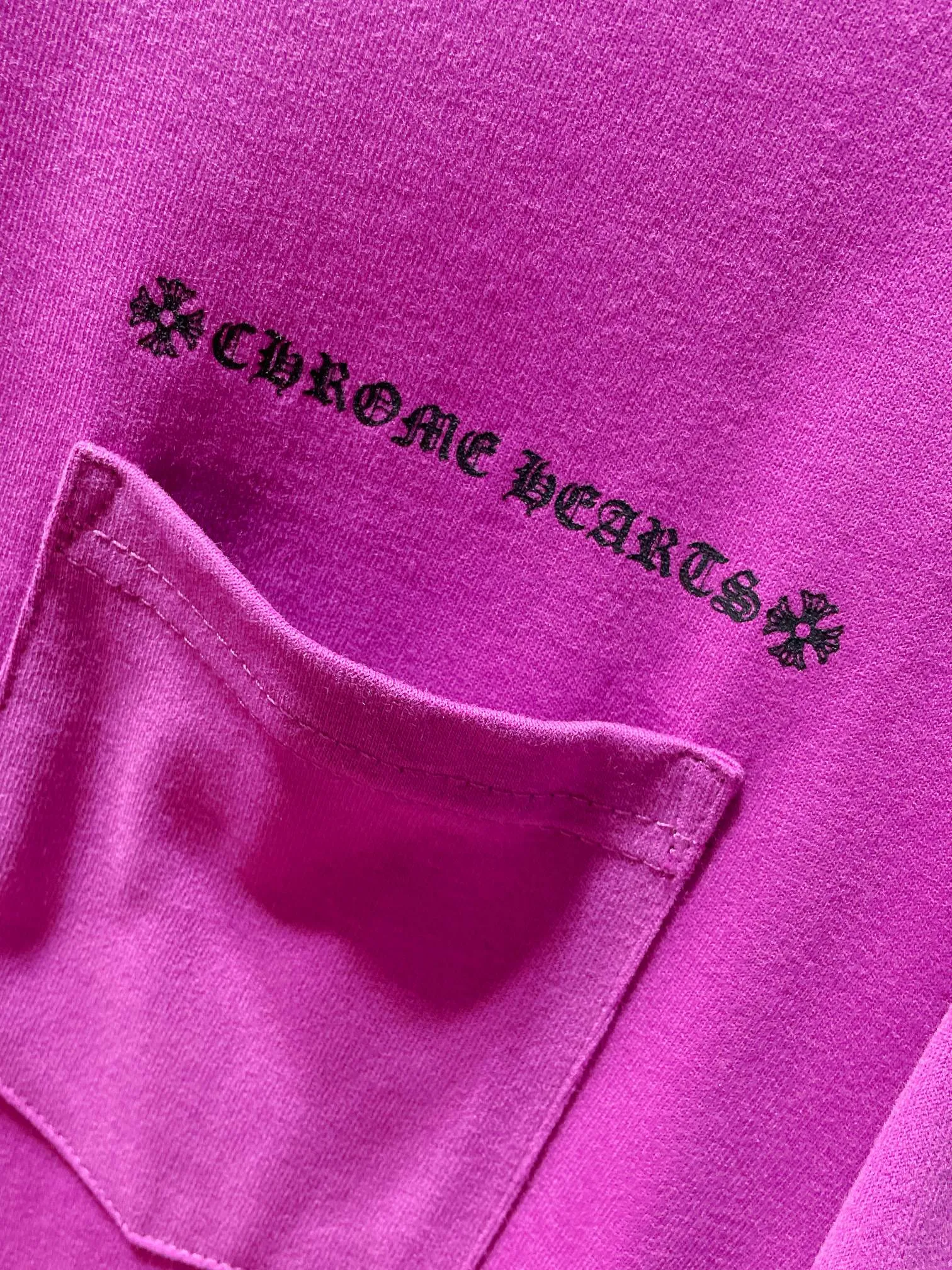 P160 Chrome Hearts 🍁Long T series🍁 High gram weight, environmentally friendly and high-quality top-quality fabric 260g Mattyboy graffiti spider web long sleeves Imported environmentally friendly glue printing and dyeing 1:1 replica version Recommended color: Customized graffiti purple Code numbers: S, M, L, XL